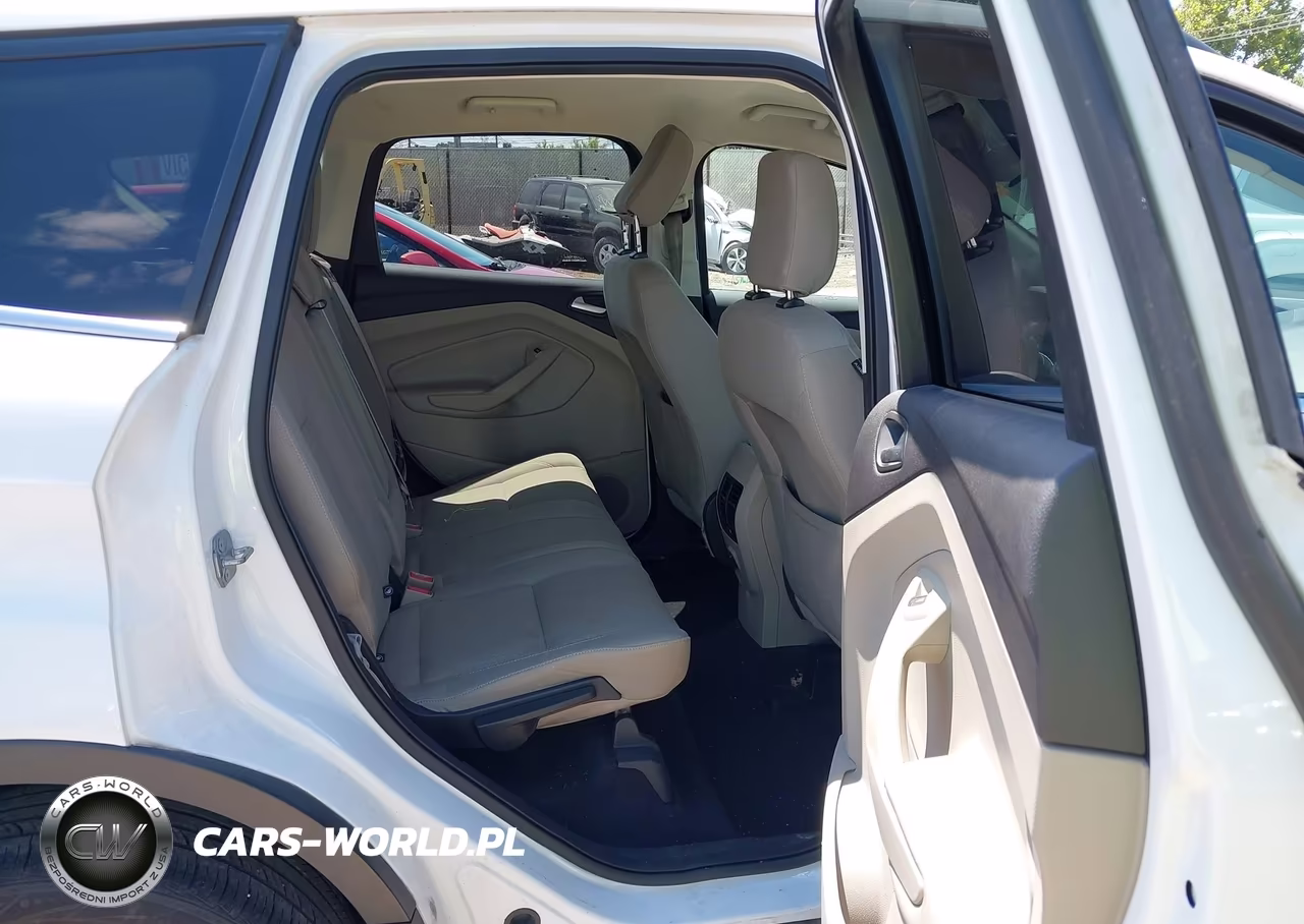 2018 Ford Escape Se VIN:1FMCU9GD7JUC94193 - 8