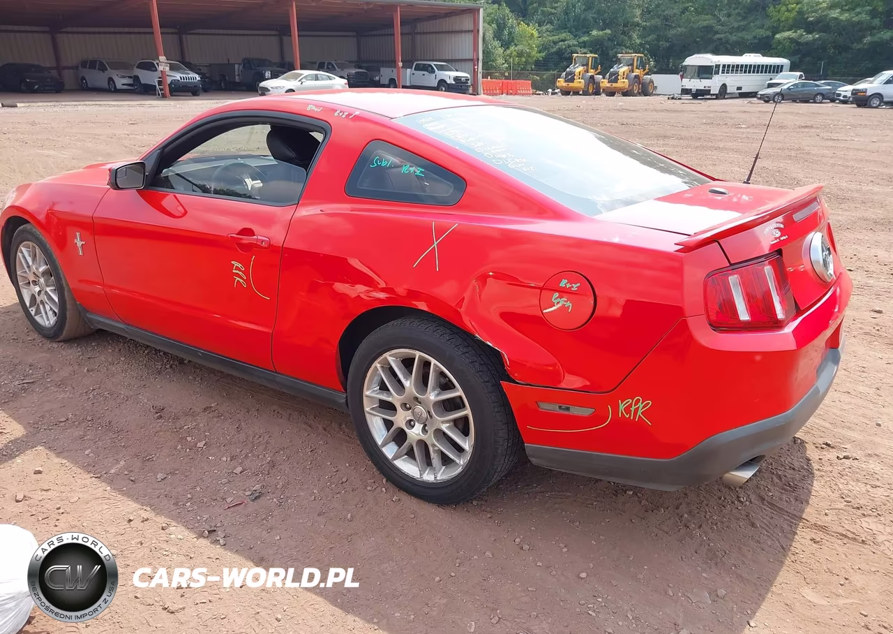 2012 Ford Mustang V6 Premium VIN:1ZVBP8AM7C5226125 - 3