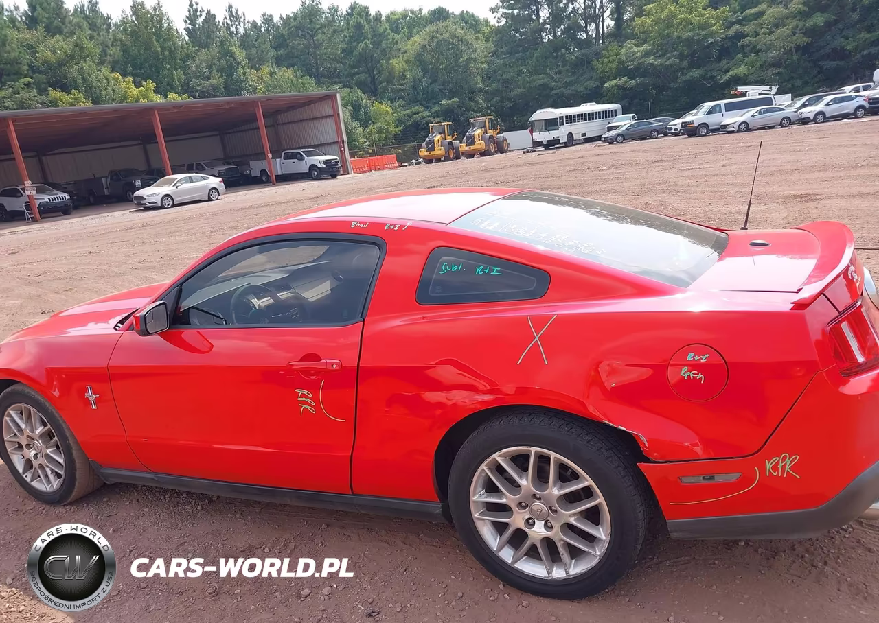 2012 Ford Mustang V6 Premium VIN:1ZVBP8AM7C5226125 - 6