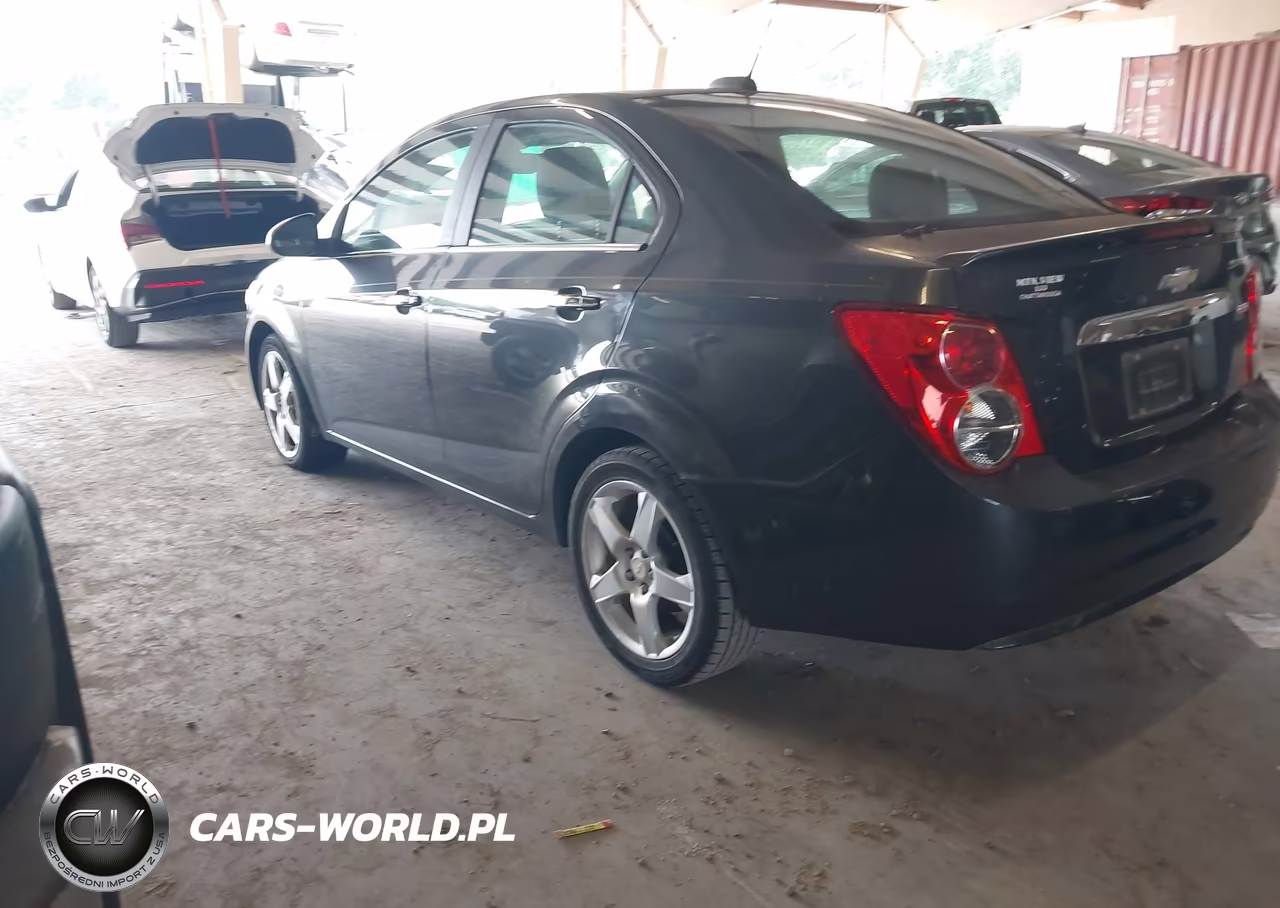 2015 Chevrolet Sonic Ltz Auto VIN:1G1JE5SB7F4145080 - 3