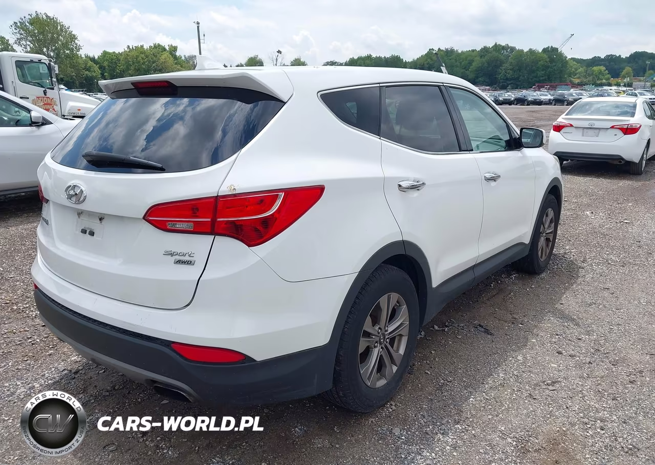 2015 Hyundai Santa Fe Sport 2.4L VIN:5XYZTDLB1FG269243 - 4