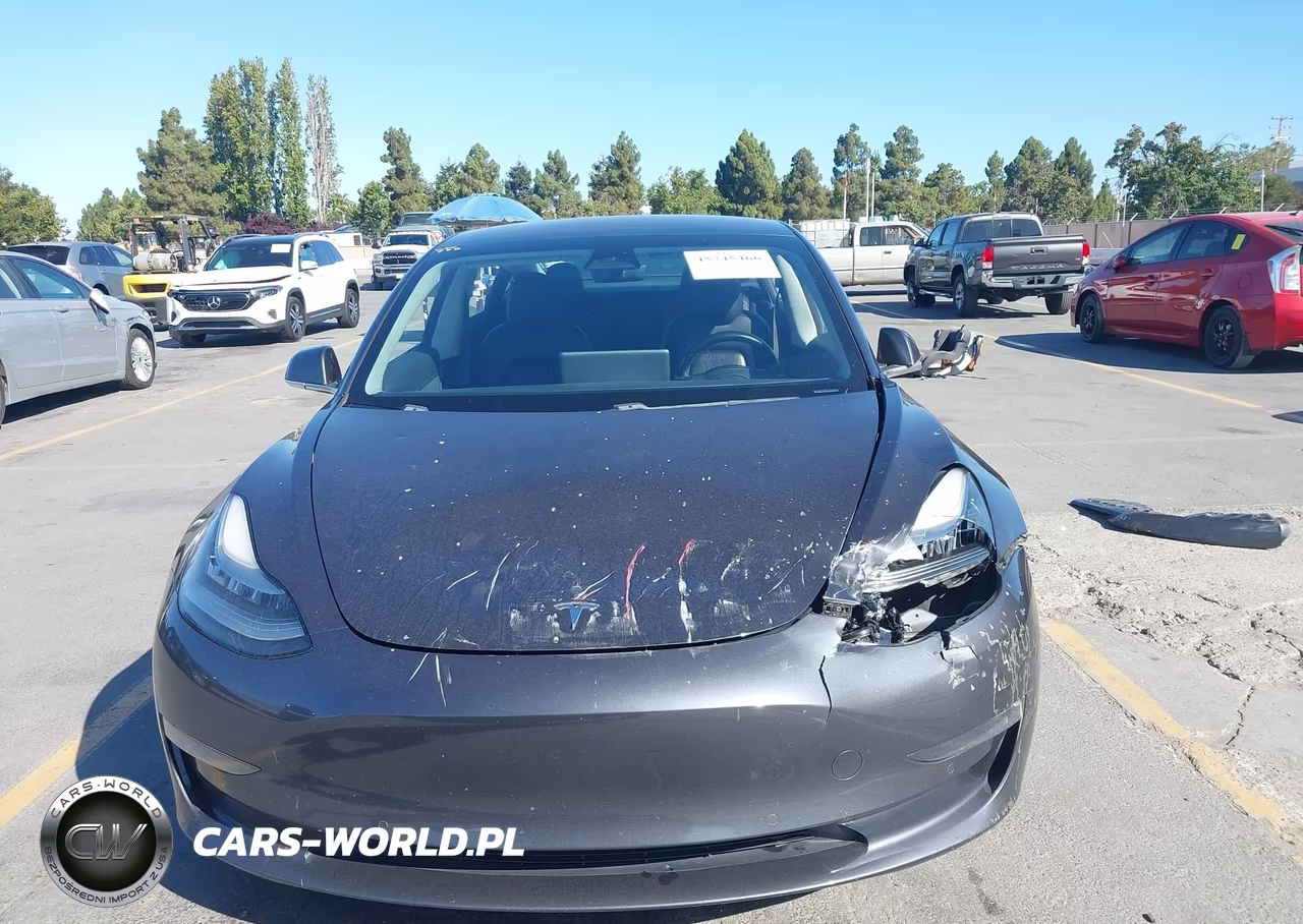 2018 Tesla Model 3 Long Range-Mid Range VIN:5YJ3E1EA8JF051027 - 13