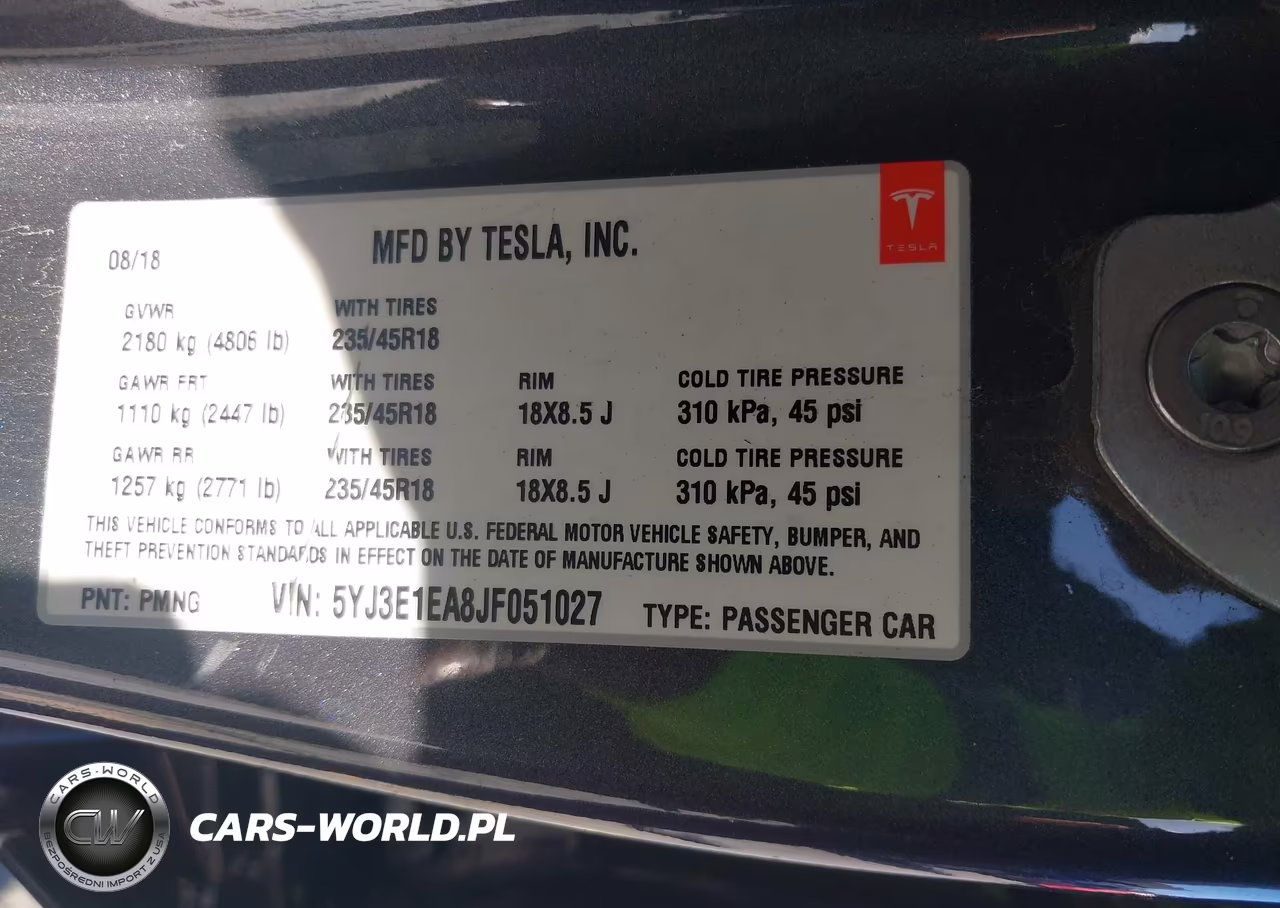 2018 Tesla Model 3 Long Range-Mid Range VIN:5YJ3E1EA8JF051027 - 9
