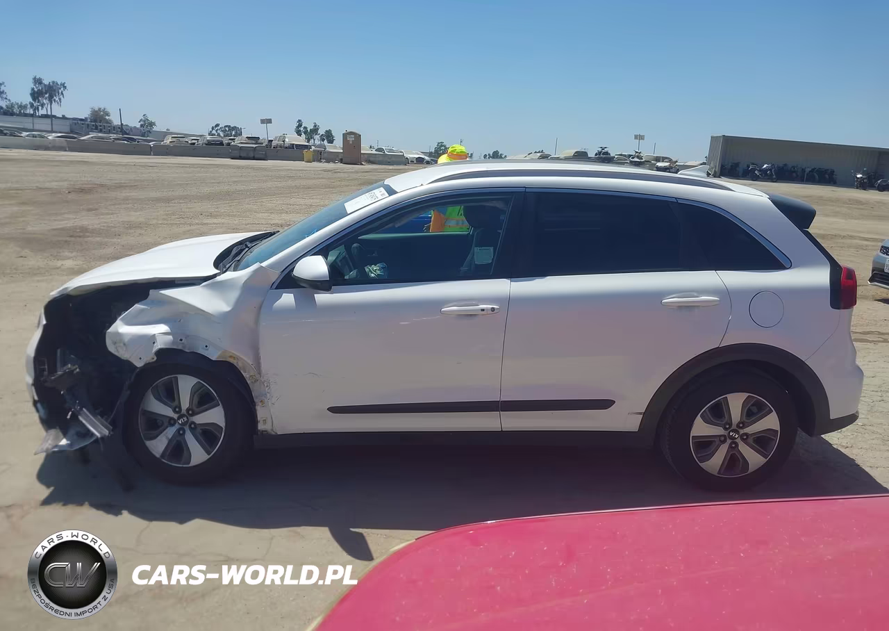 2019 Kia Niro Lx VIN:KNDCB3LC1K5348961 - 14