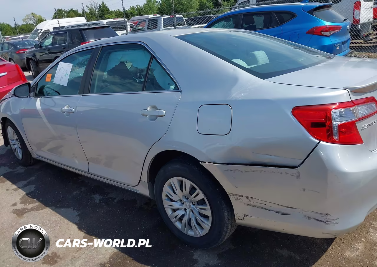 2012 Toyota Camry Le VIN:4T1BF1FK6CU053462 - 14