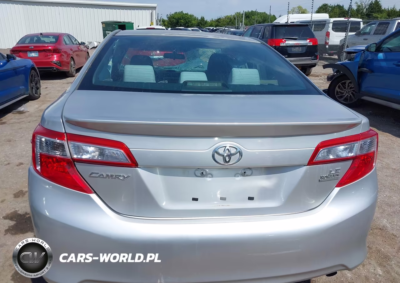 2012 Toyota Camry Le VIN:4T1BF1FK6CU053462 - 16