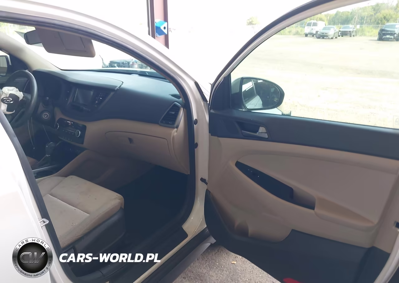 2017 Hyundai Tucson Se VIN:KM8J23A4XHU343335 - 5