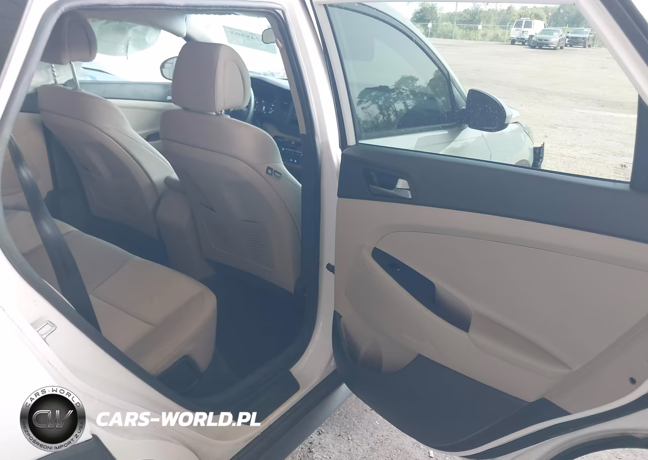 2017 Hyundai Tucson Se VIN:KM8J23A4XHU343335 - 8