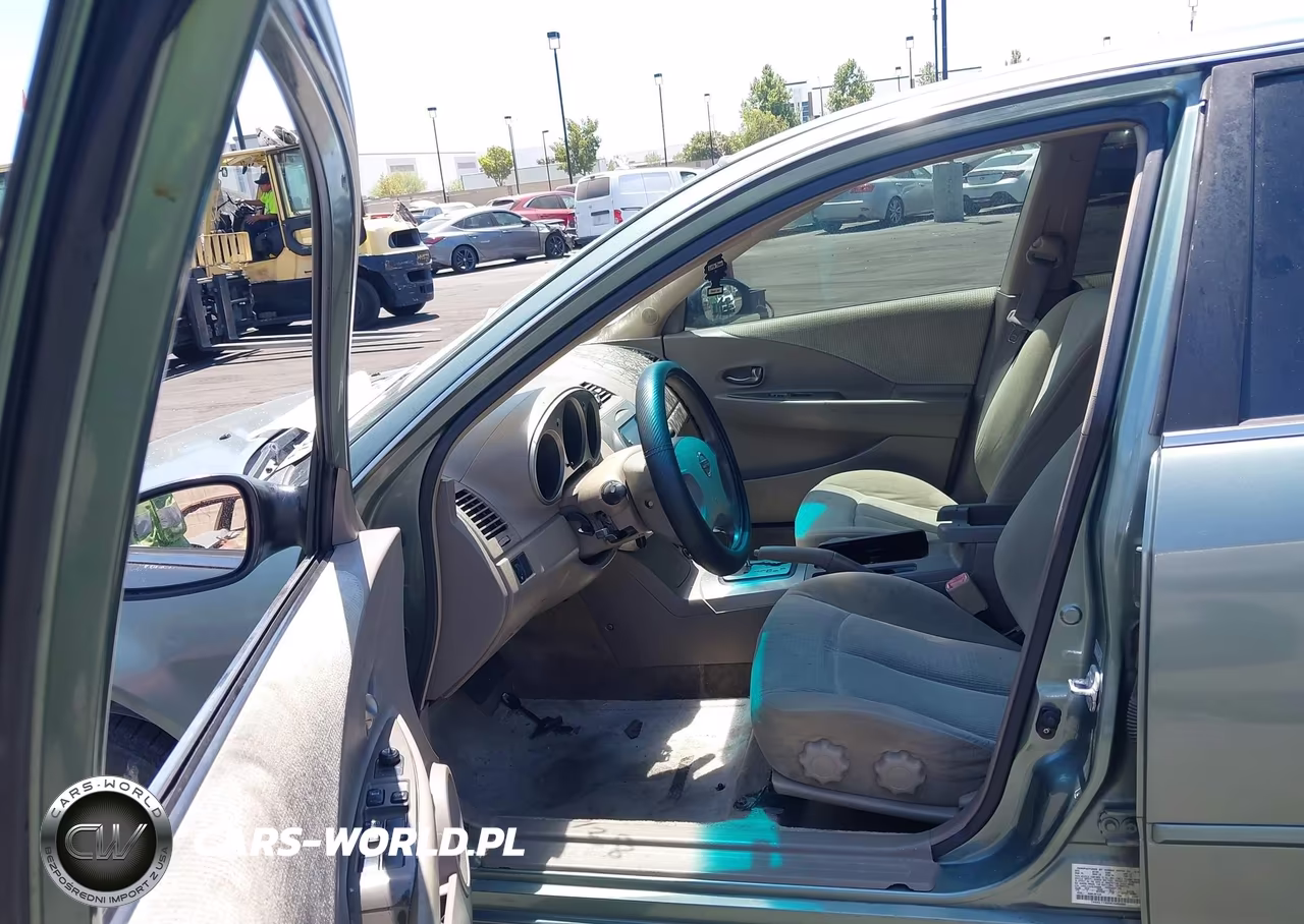 2003 Nissan Altima 2.5 S VIN:1N4AL11D33C329660 - 5