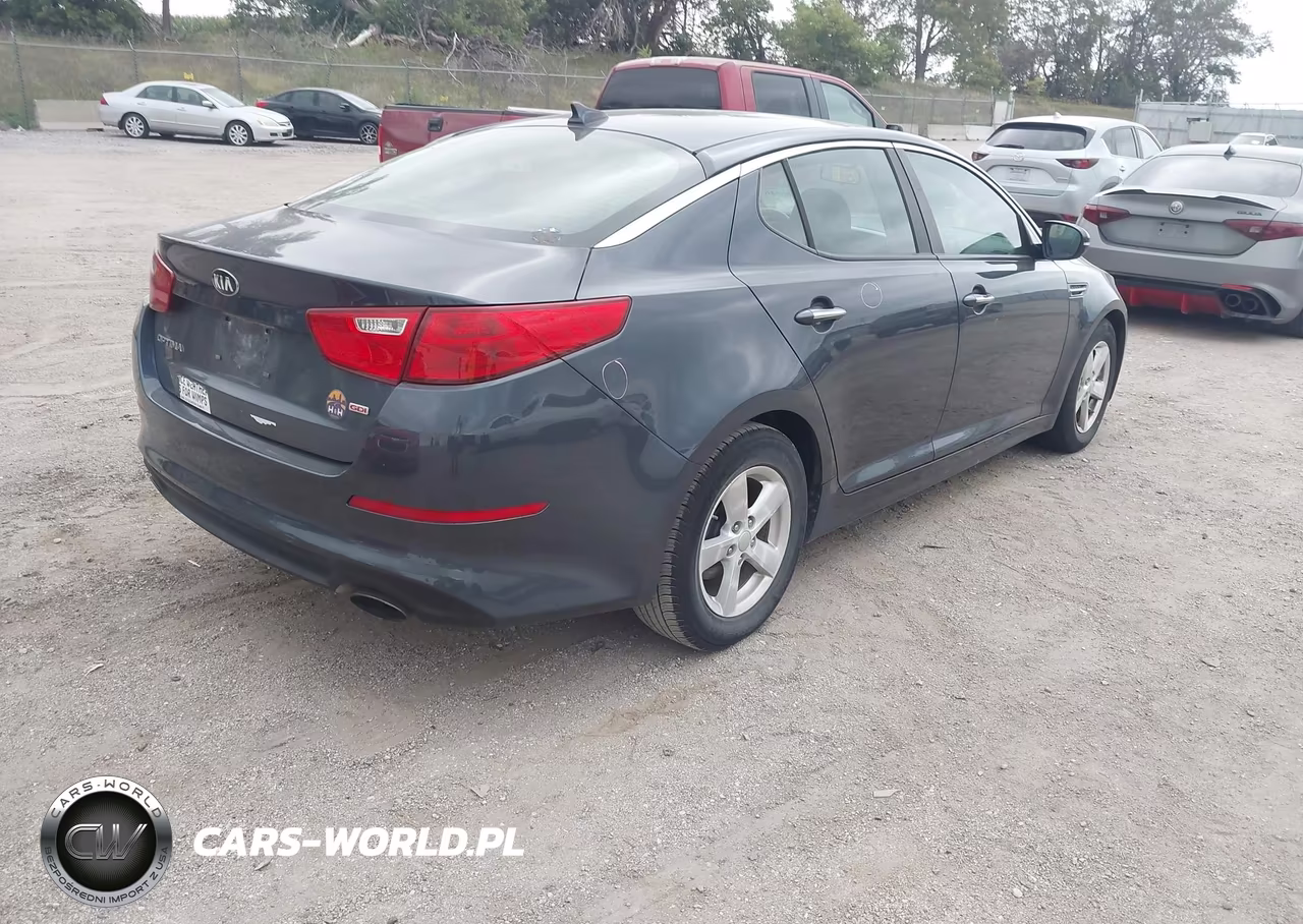 2015 Kia Optima Lx VIN:KNAGM4A70F5560230 - 4