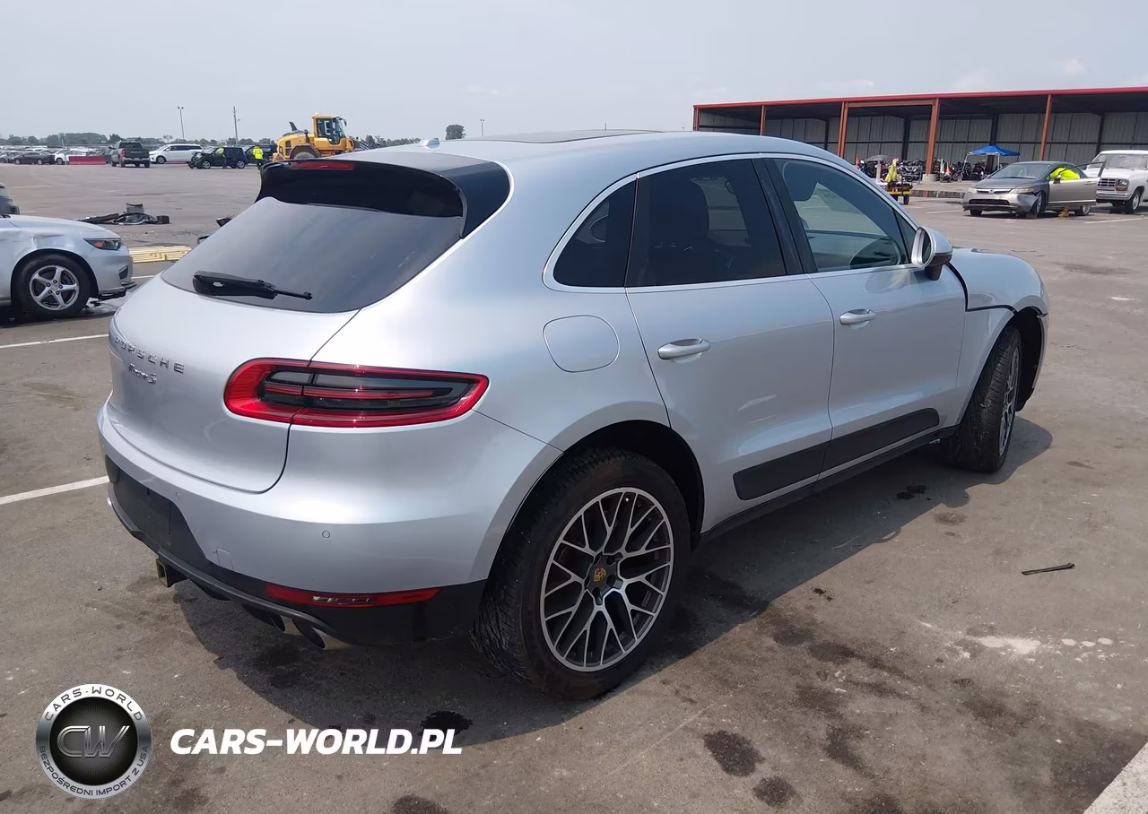 2015 Porsche Macan S VIN:WP1AB2A54FLB50607 - 4