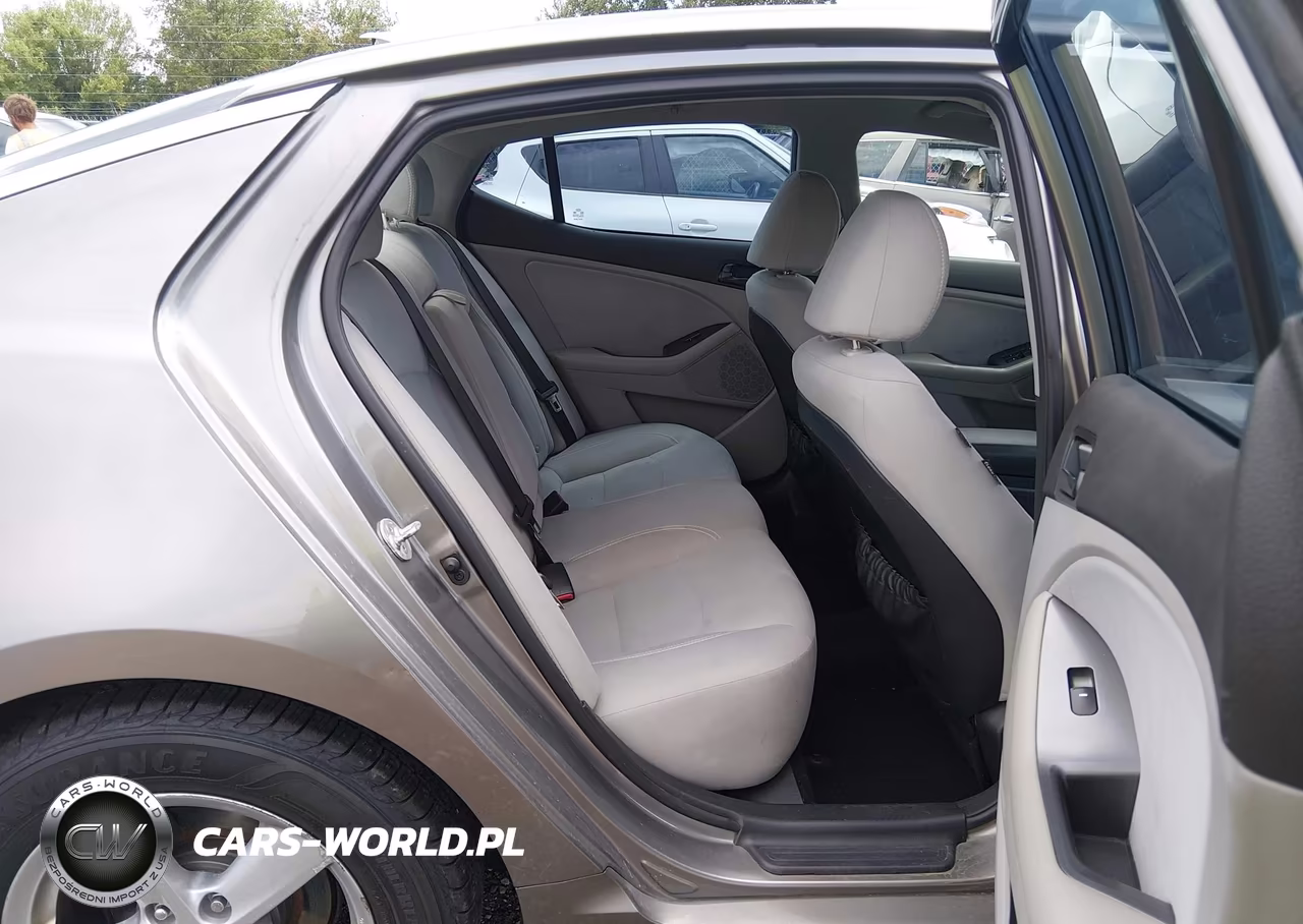 2014 Kia Optima Lx VIN:5XXGM4A76EG335596 - 8