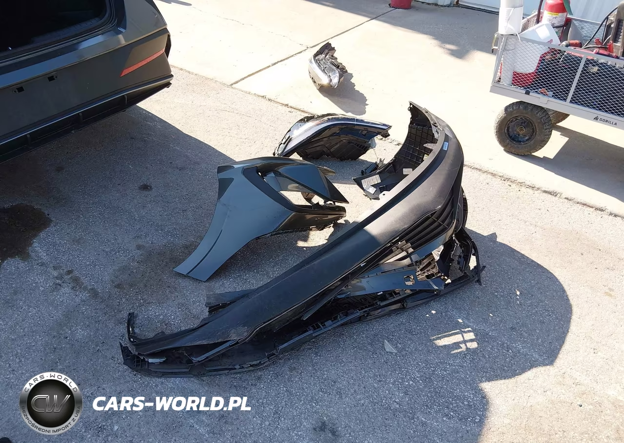 2026 Hyundai Elantra Sel Sport VIN:KMHLM4DGXTU172903 - 12