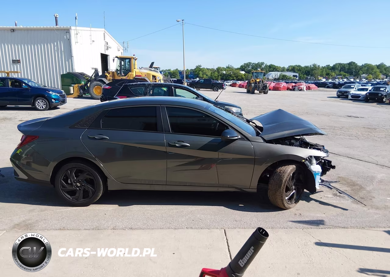 2026 Hyundai Elantra Sel Sport VIN:KMHLM4DGXTU172903 - 14