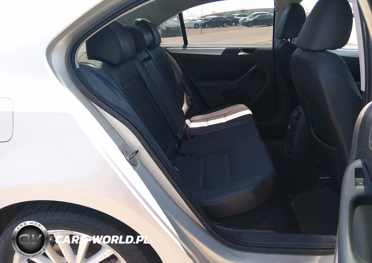 2011 Volkswagen Jetta 2.5L Sel VIN:3VWLZ7AJ7BM358535 - 8