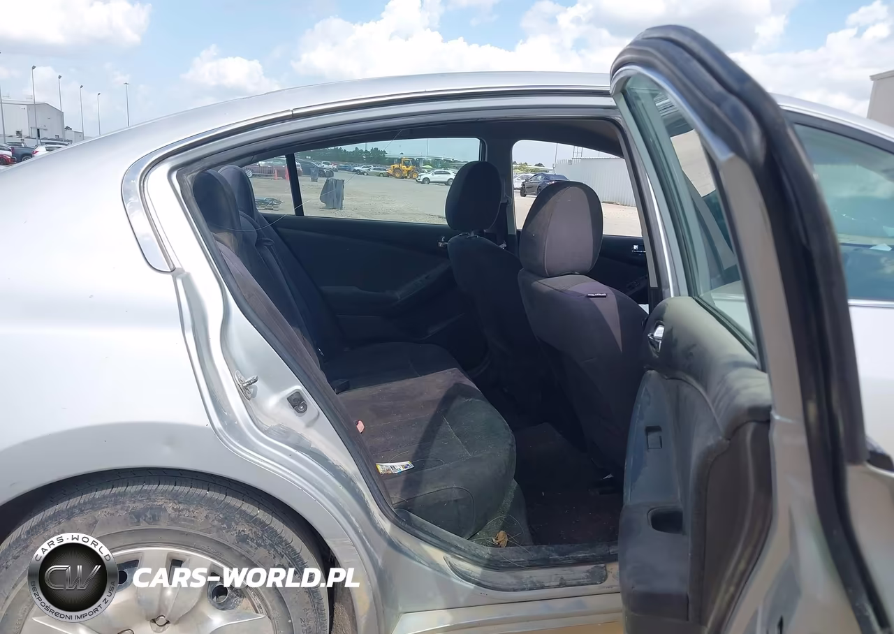 2011 Nissan Altima 2.5 S VIN:1N4AL2AP3BN448263 - 8
