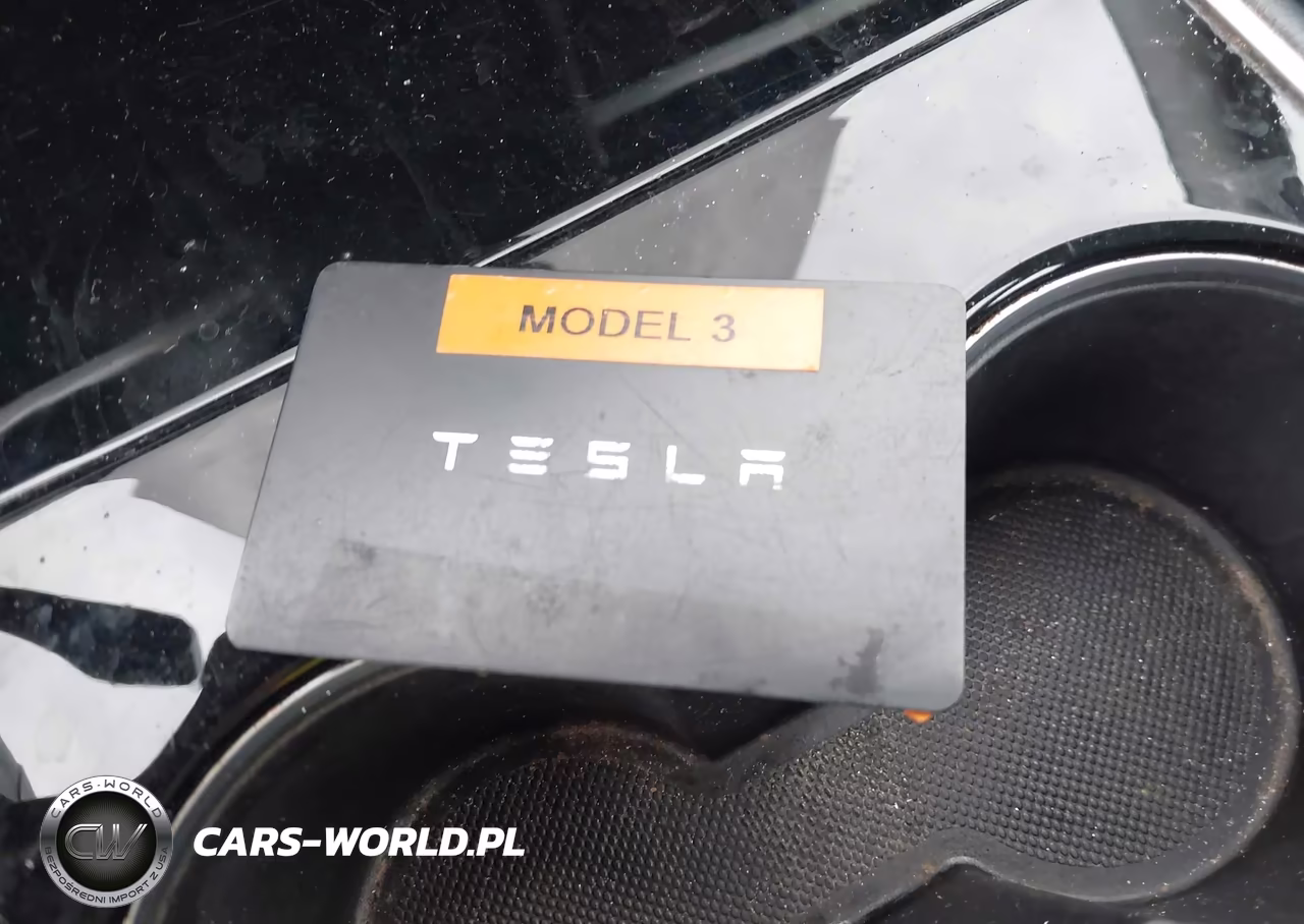 2018 Tesla Model 3 Long Range-Mid Range VIN:5YJ3E1EA5JF118313 - 10