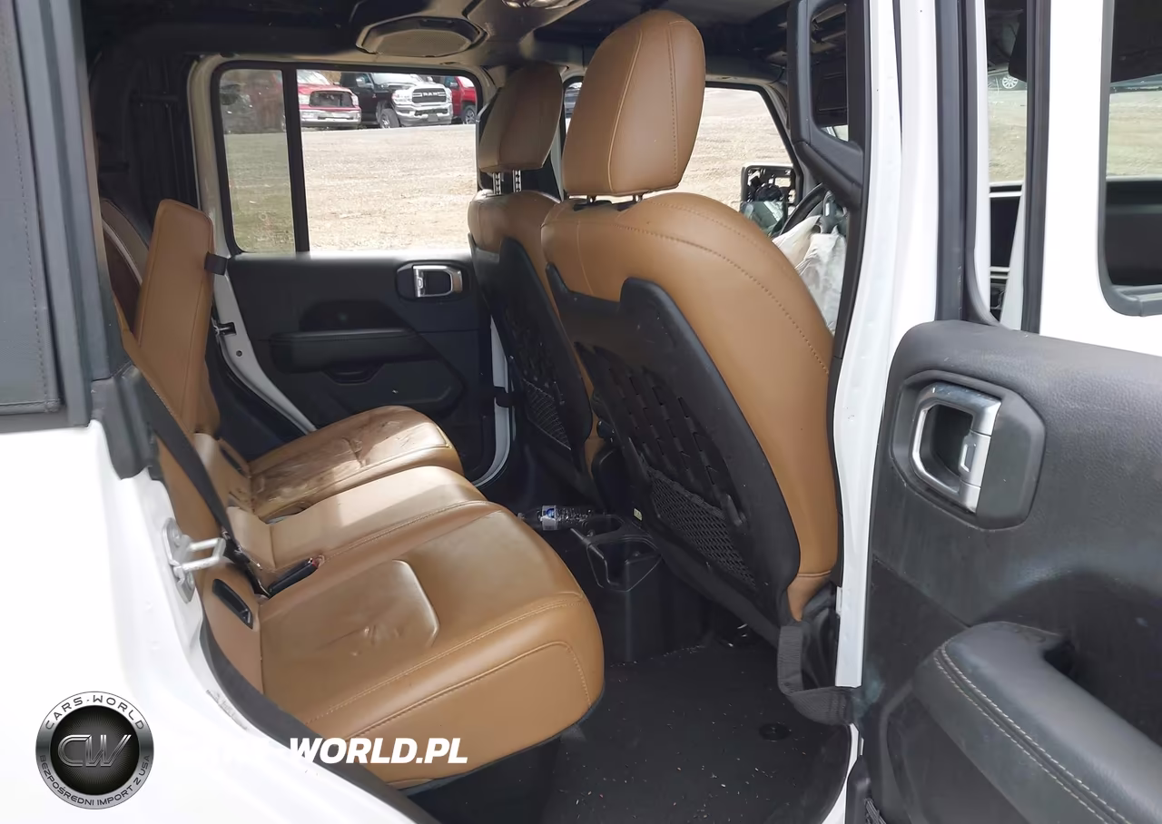 2022 Jeep Gladiator Rubicon 4X4 VIN:1C6JJTBG7NL102468 - 8