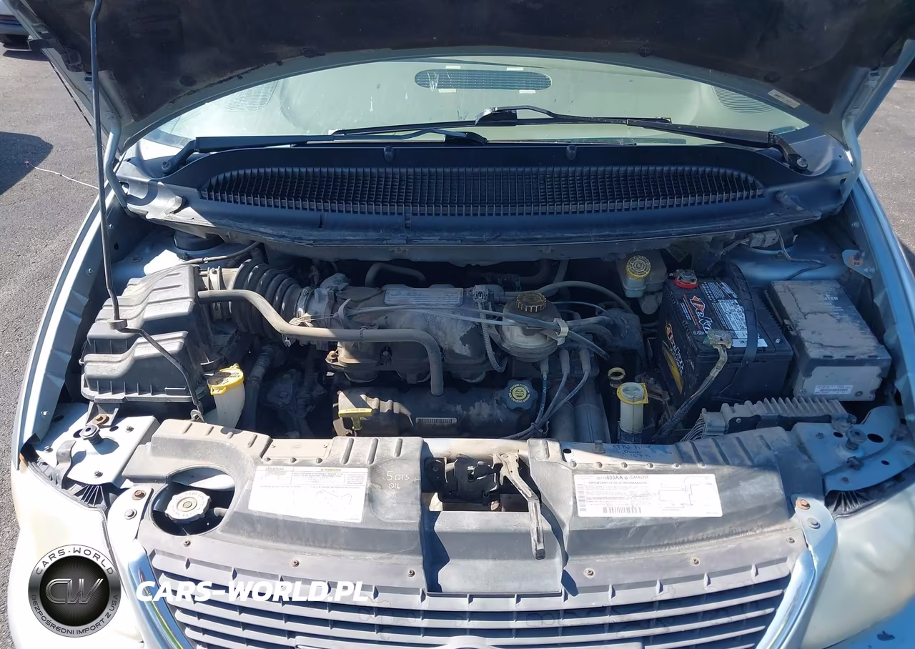 2002 Chrysler Town & Country Limited VIN:2C8GP64L32R793058 - 10