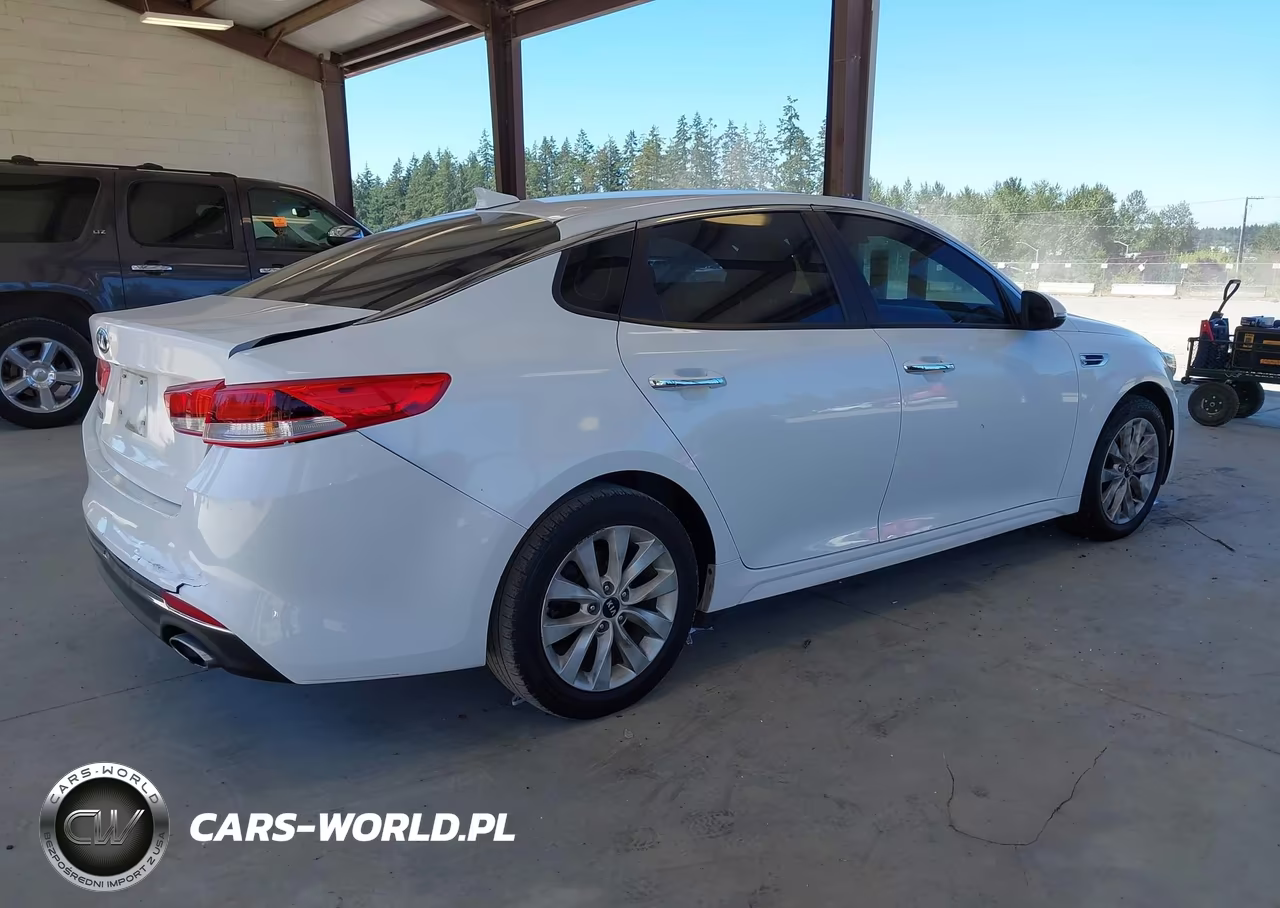 2017 Kia Optima Lx VIN:5XXGT4L36HG164009 - 4