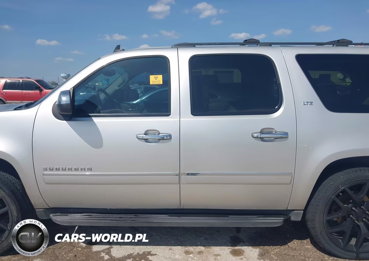 2011 Chevrolet Suburban Ltz VIN:1GNSCKE00BR286992 - 14