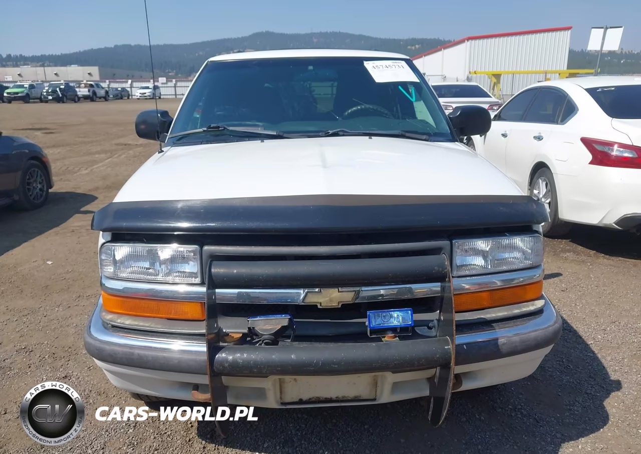 2000 Chevrolet Blazer Ls VIN:1GNDT13W5Y2225214 - 12