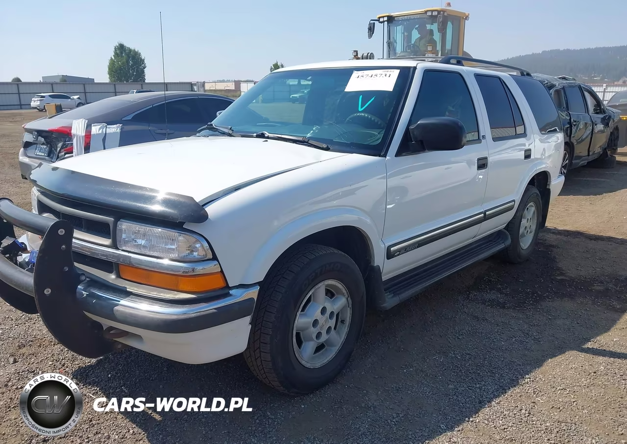 2000 Chevrolet Blazer Ls VIN:1GNDT13W5Y2225214 - 2