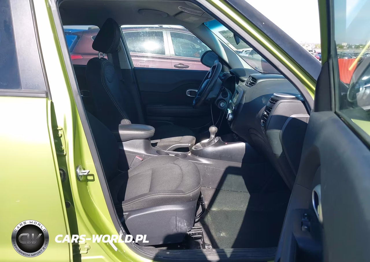2015 Kia Soul + VIN:KNDJP3A51F7781896 - 5