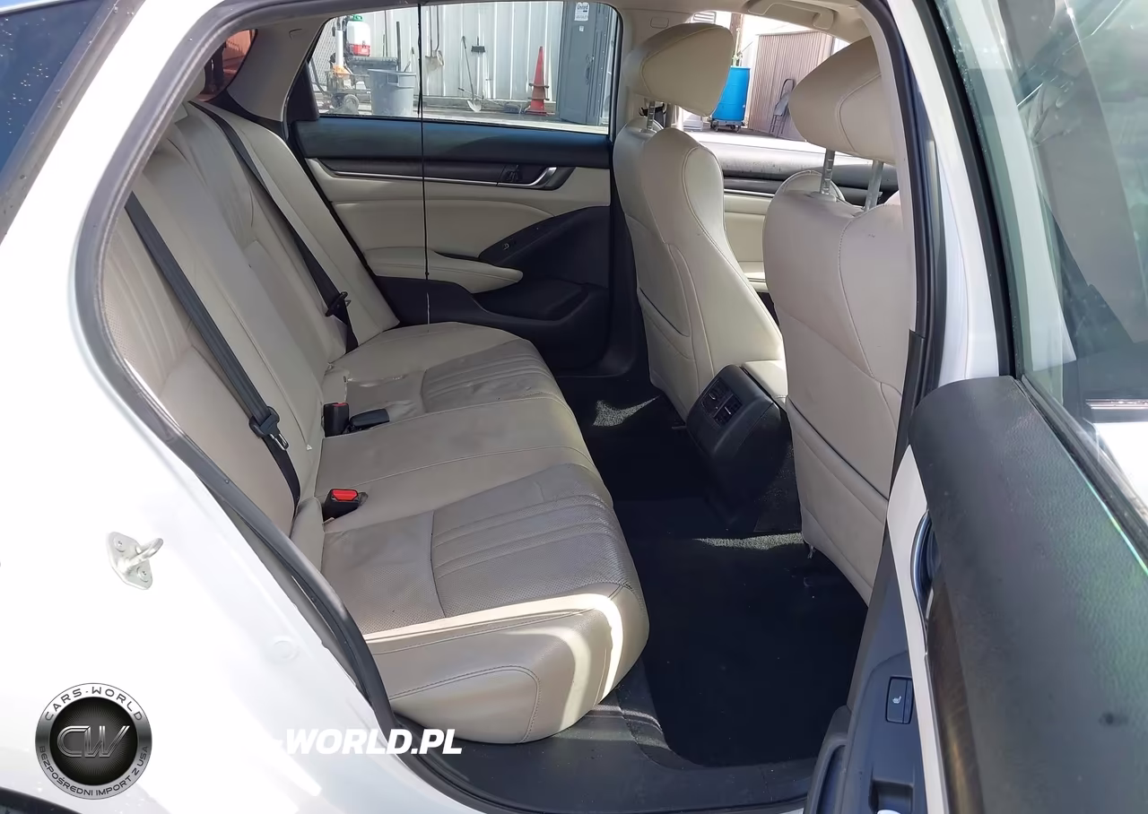 2019 Honda Accord Touring 2.0T VIN:1HGCV2F9XKA024966 - 8