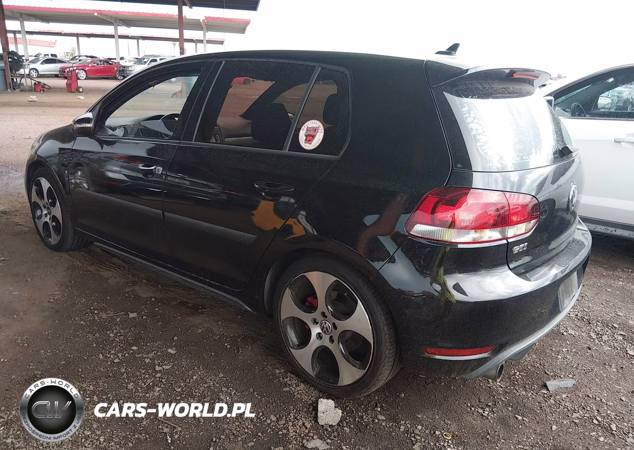 2010 Volkswagen Gti 4-Door VIN:WVWHV7AJ0AW236912 - 3