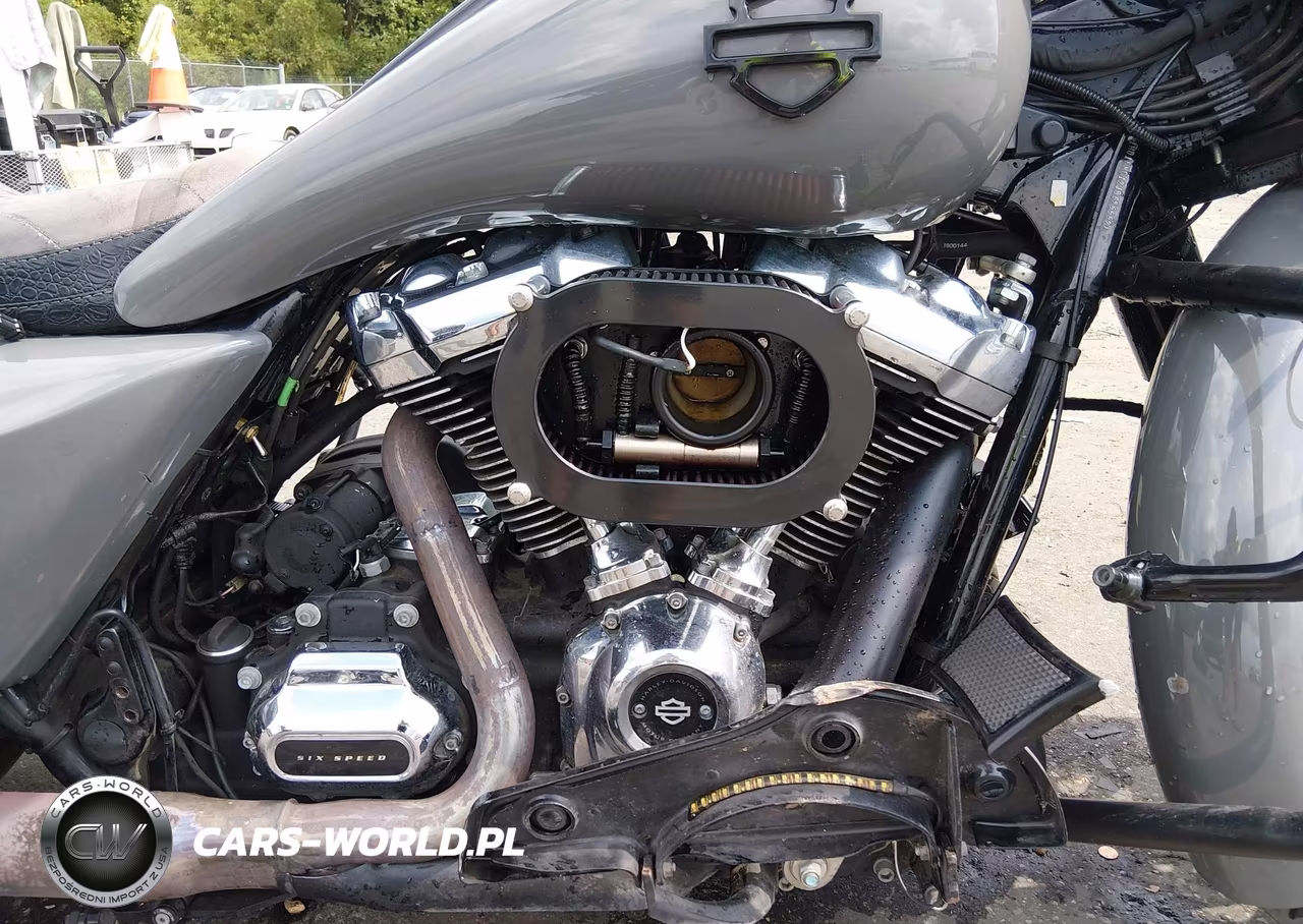 2018 Harley-Davidson Flhtp Police Electra Glide VIN:1HD1FMC12JB625552 - 8