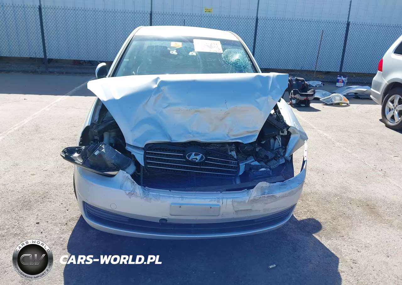 2011 Hyundai Accent Gls VIN:KMHCN4AC4BU586241 - 13
