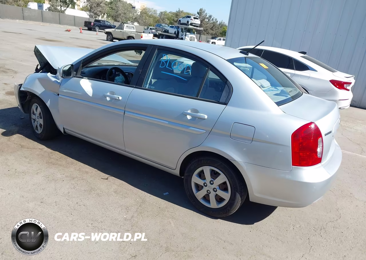 2011 Hyundai Accent Gls VIN:KMHCN4AC4BU586241 - 3