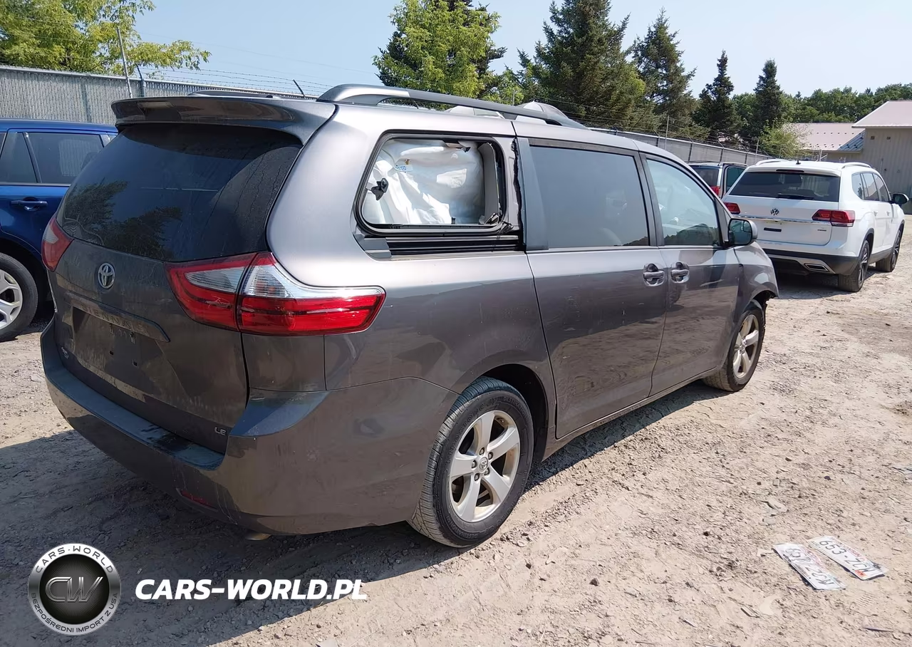 2016 Toyota Sienna Le 8 Passenger VIN:5TDKK3DCXGS756970 - 4