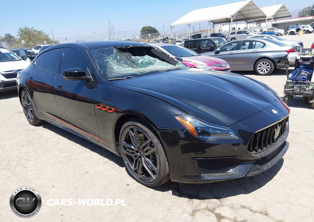 2022 Maserati Quattroporte Modena Q4