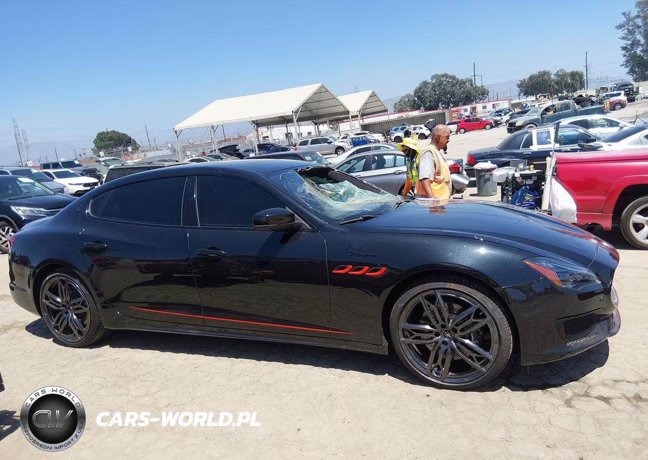 2022 Maserati Quattroporte Modena Q4 VIN:ZAM56YRM0N1383640 - 12