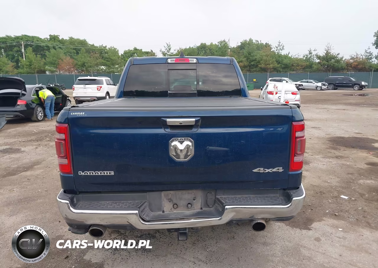 2020 Ram 1500 Laramie 4X4 5'7 Box VIN:1C6SRFJT5LN222476 - 17