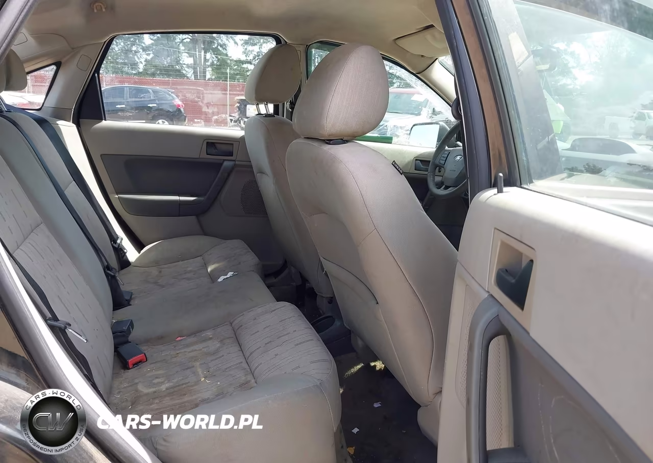 2011 Ford Focus Se VIN:1FAHP3FN5BW147651 - 8