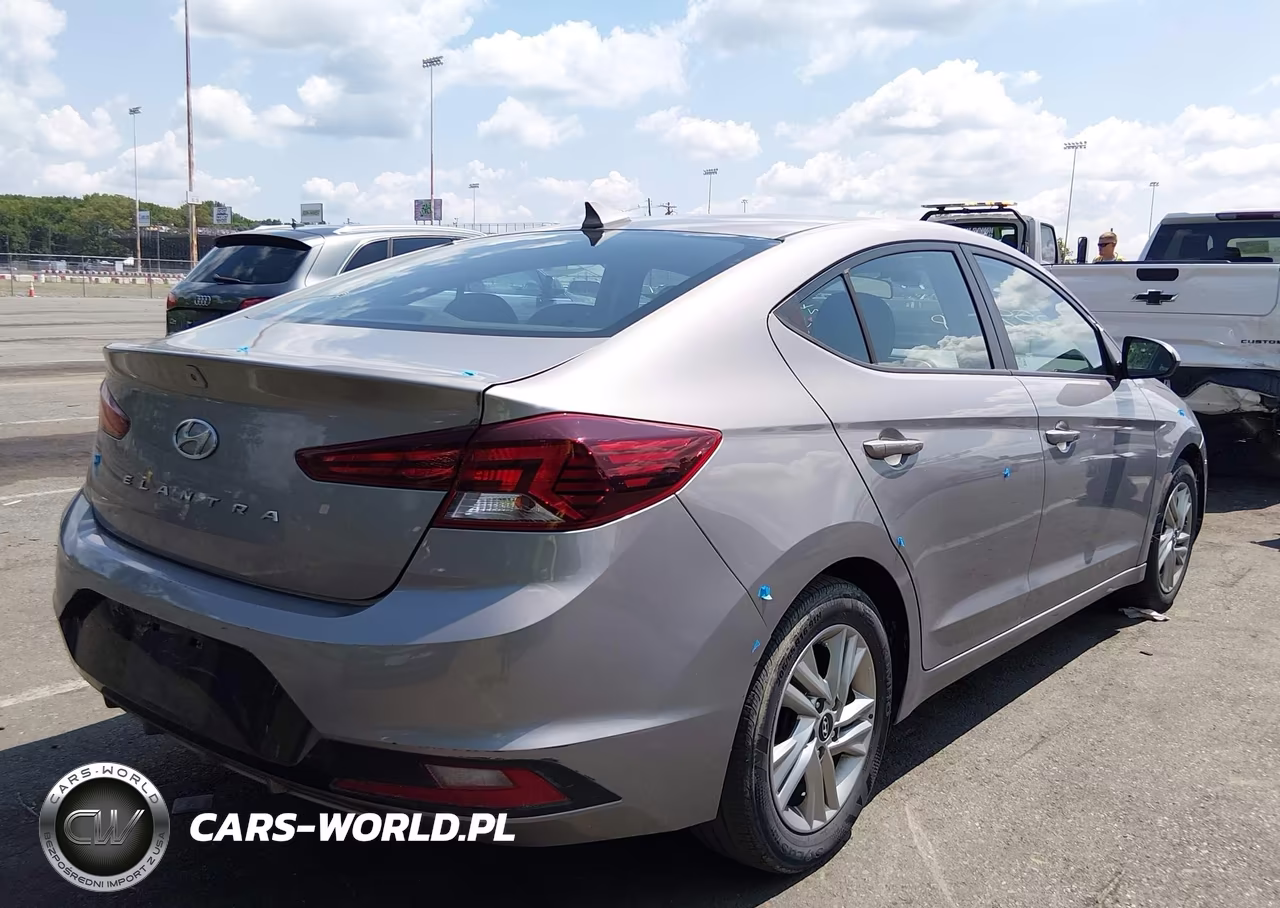 2020 Hyundai Elantra Sel VIN:KMHD84LF6LU918927 - 4