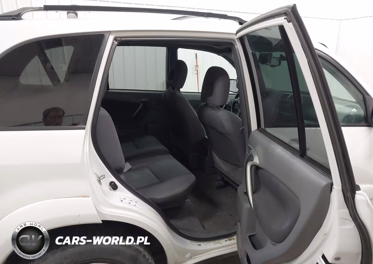 2003 Toyota Rav4 VIN:JTEHH20V730251925 - 8