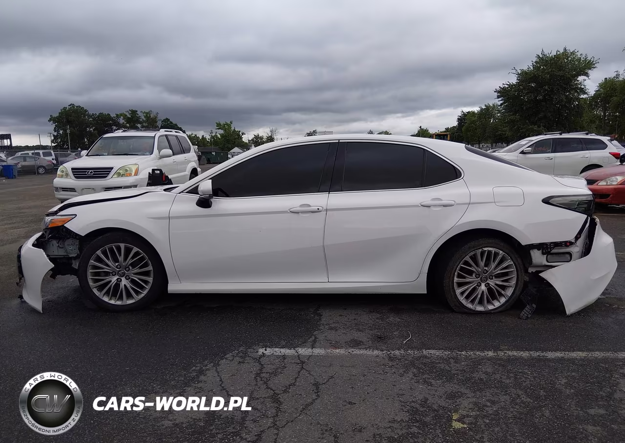2018 Toyota Camry Xle VIN:4T1B11HK1JU041258 - 14
