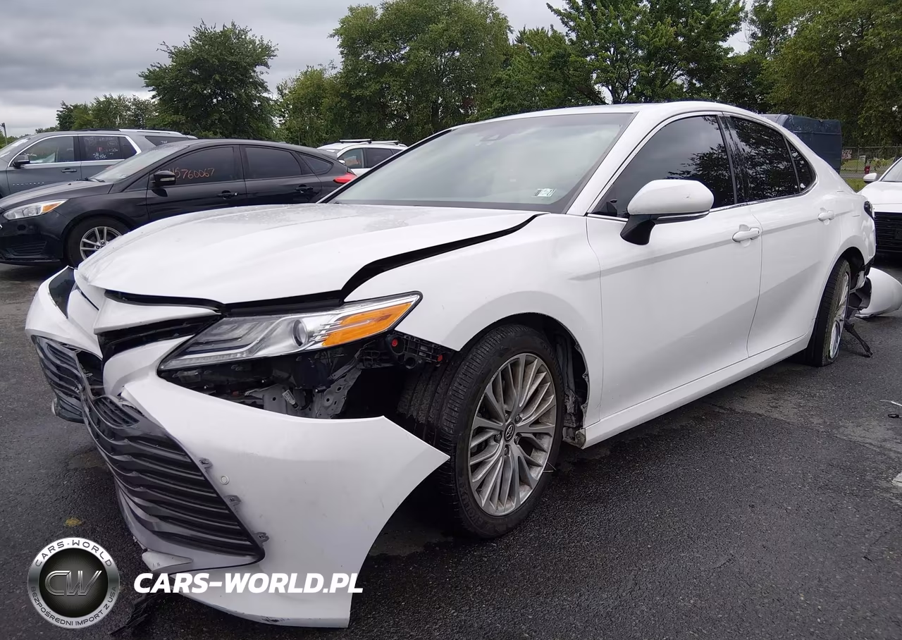 2018 Toyota Camry Xle VIN:4T1B11HK1JU041258 - 2
