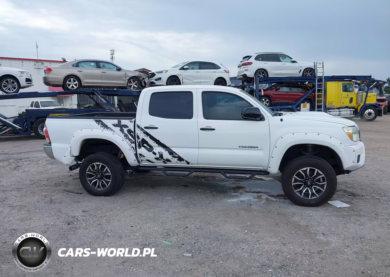 2013 Toyota Tacoma Prerunner V6 VIN:5TFJU4GN1DX036326 - 13