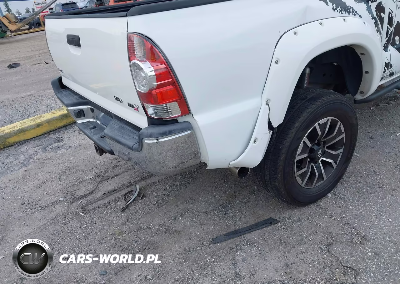 2013 Toyota Tacoma Prerunner V6 VIN:5TFJU4GN1DX036326 - 6