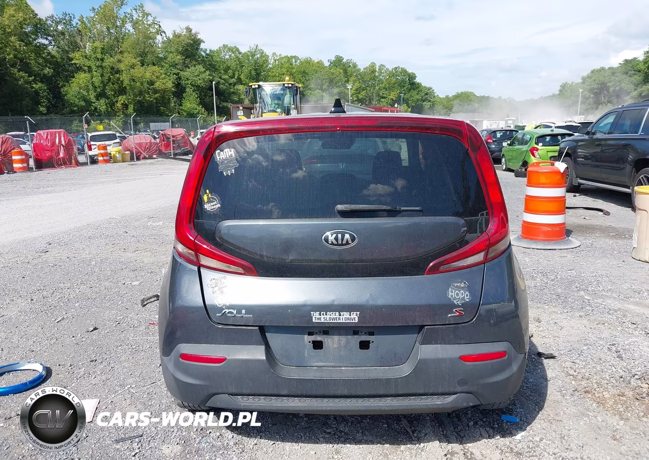 2021 Kia Soul S VIN:KNDJ23AU8M7780571 - 16