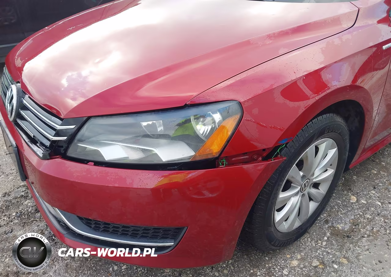 2015 Volkswagen Passat 1.8T Wolfsburg Edition VIN:1VWAS7A38FC065103 - 12