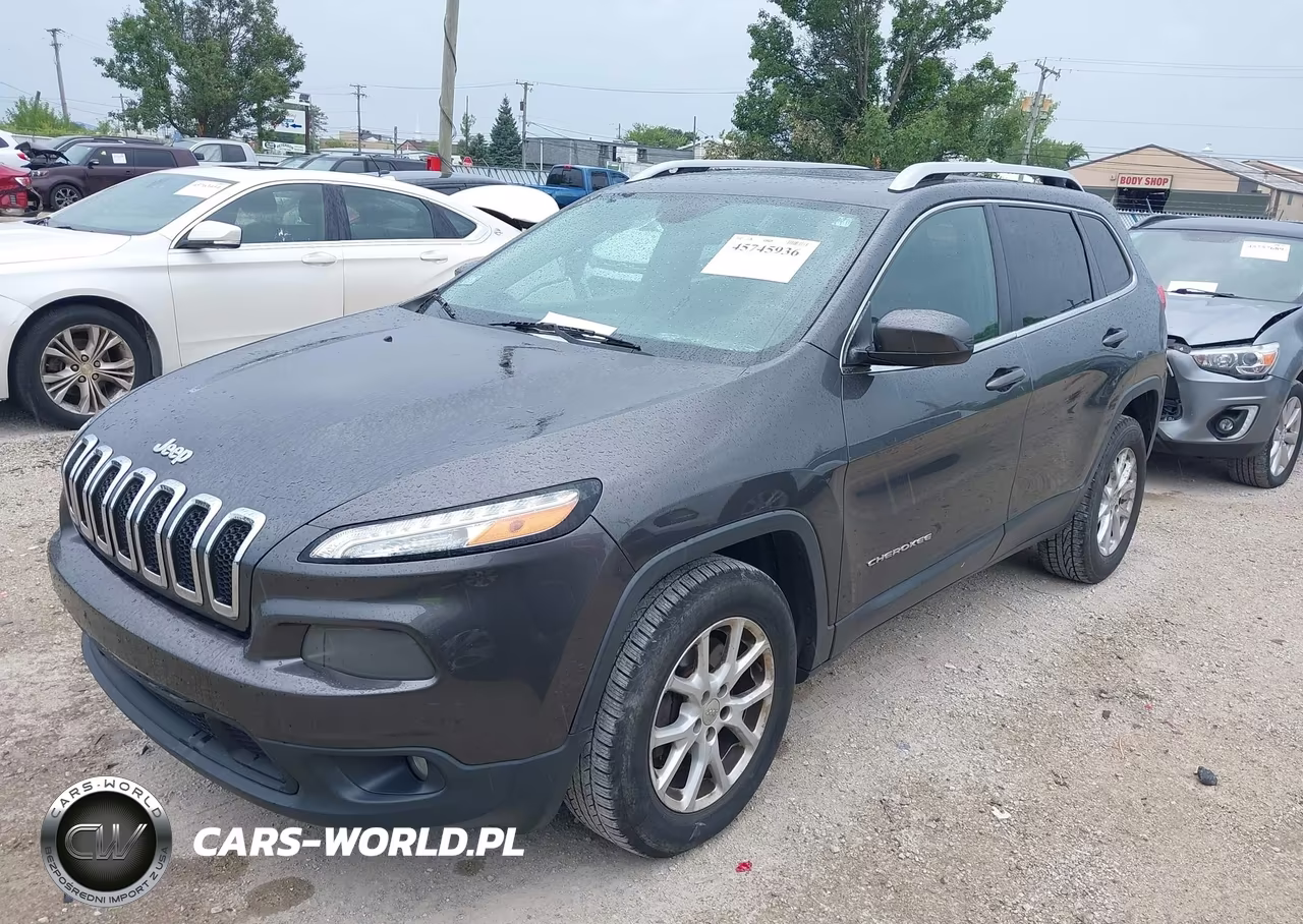 2015 Jeep Cherokee Latitude VIN:1C4PJMCB6FW633138 - 2