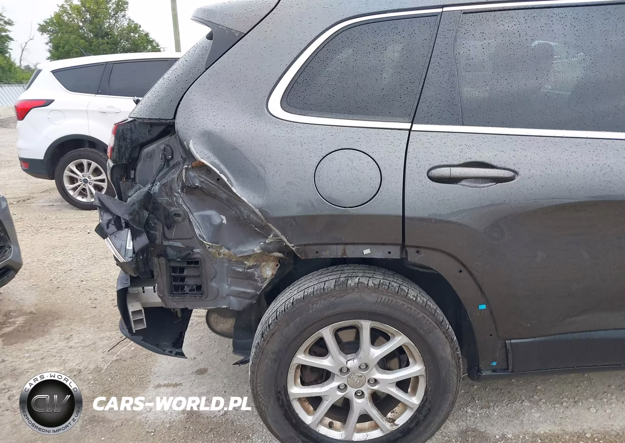 2015 Jeep Cherokee Latitude VIN:1C4PJMCB6FW633138 - 6