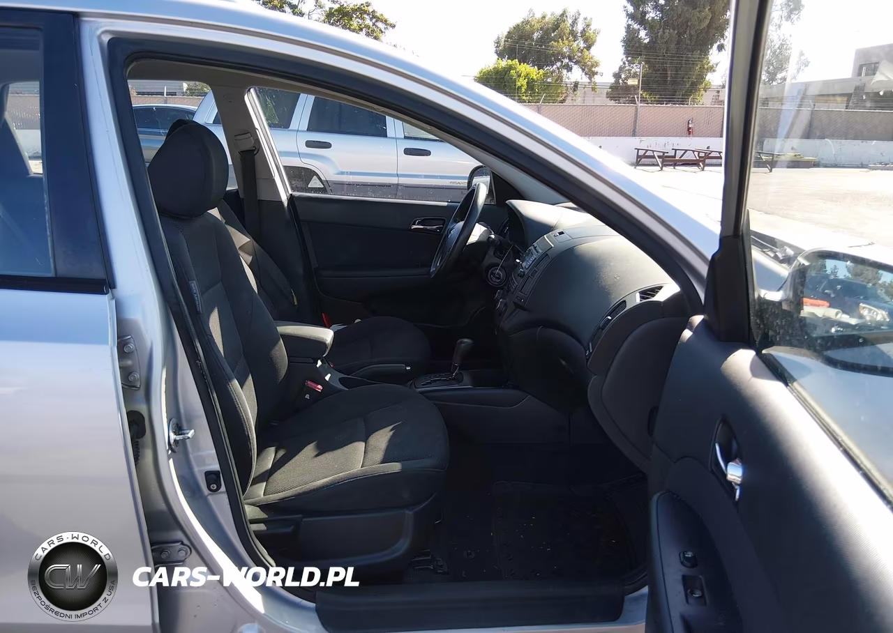 2011 Hyundai Elantra Touring Gls VIN:KMHDC8AEXBU113902 - 5