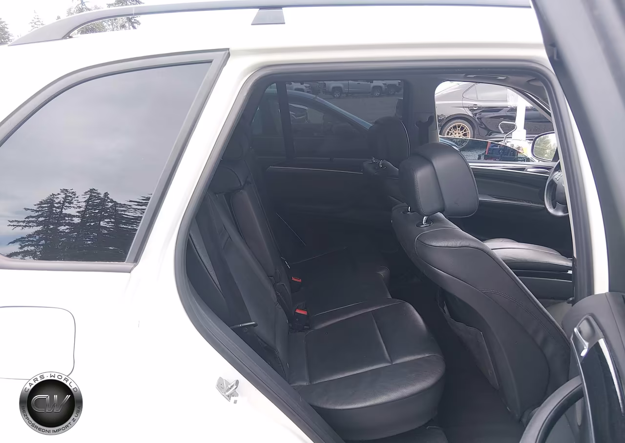 2011 BMW X5 xDrive35D VIN:5UXZW0C57BL370293 - 18